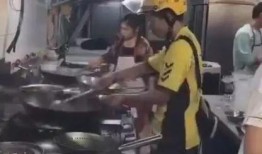 外卖小哥爆料外卖员视频,揭秘外卖员真实工作状态！